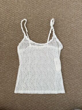 Aritzia Wilfred White Lace Camisole with Adjustable Straps